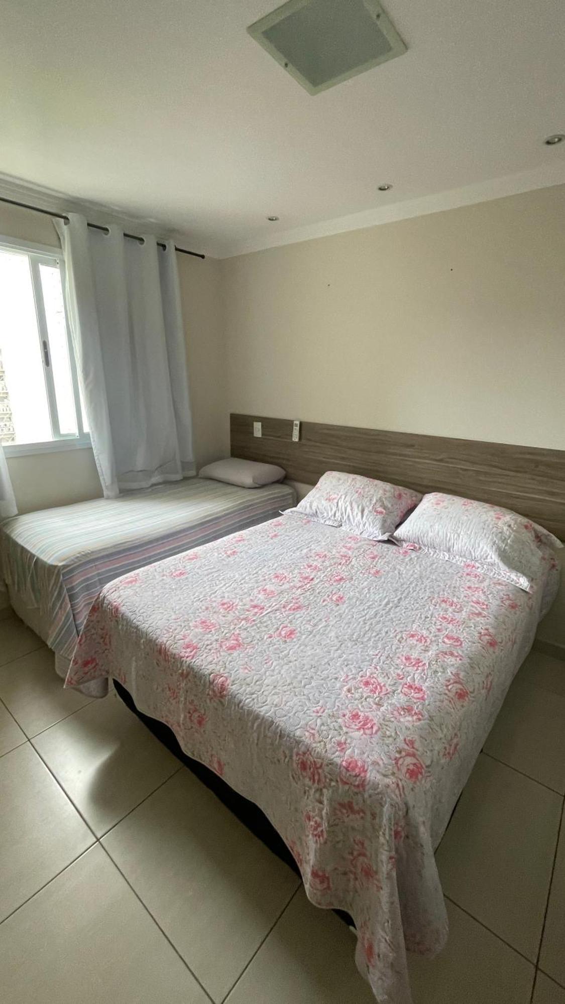 Apartamento Praia Das Asturias グァルジャー エクステリア 写真