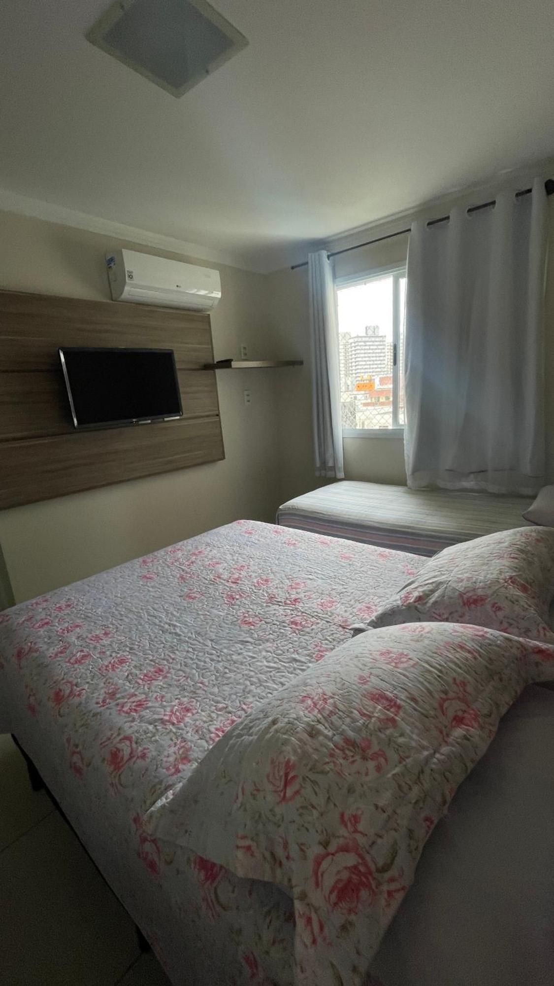 Apartamento Praia Das Asturias グァルジャー エクステリア 写真
